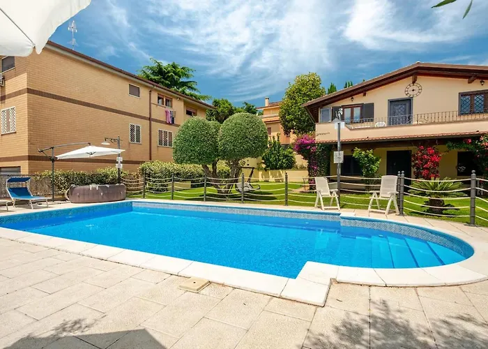 Adry Bed & Breakfast 4*